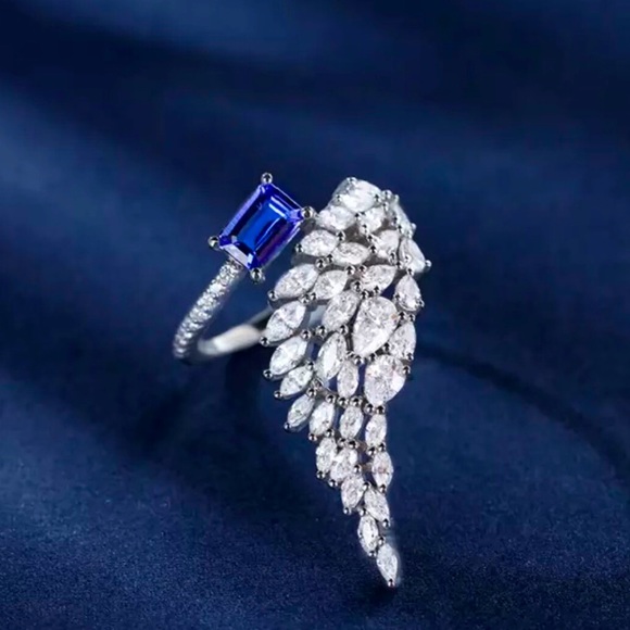 ✨✨Sapphire Wing Ring✨✨ - Picture 4 of 4